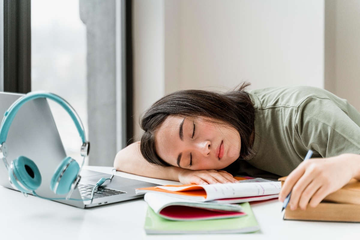 Home Sleep Studies in Delhi – Accurate Sleep Apnea Diagnosis at Home