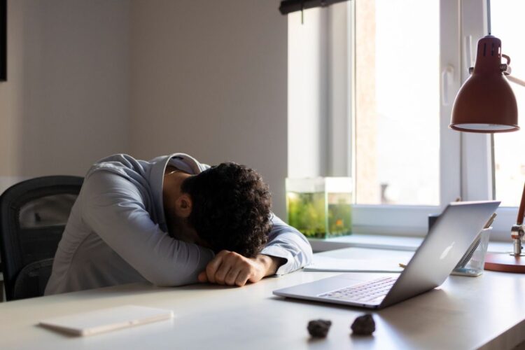 Hypersomnia Treatment in Delhi